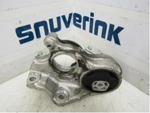 Used Support bearing, front right Peugeot 308 SW (4E/H) 1.6 HDi 16V Price € 40,00 Margin scheme offered by Snuverink Autodemontage