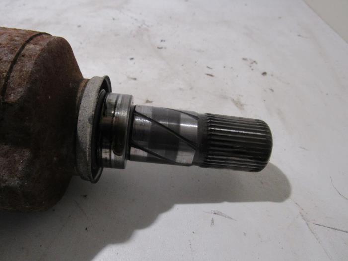 Front drive shaft, left Opel Vivaro 2.0 CDTI 95520503 M9R786 PF6010