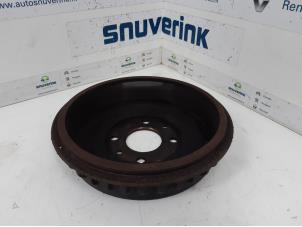 Used Rear brake drum Renault Twingo III (AH) 0.9 Energy TCE 90 12V Price on request offered by Snuverink Autodemontage