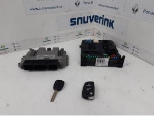 Used Engine management computer Peugeot 308 SW (4E/H) 1.6 HDiF 16V Price € 250,00 Margin scheme offered by Snuverink Autodemontage