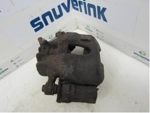 Used Front brake calliper, left Peugeot 308 (4A/C) 1.6 VTI 16V Price € 26,99 Margin scheme offered by Snuverink Autodemontage