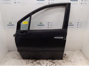 Gebrauchte Tür 4-türig links vorne Citroen C8 (EA/EB) 2.2 16V Preis € 85,00 Margenregelung angeboten von Snuverink Autodemontage