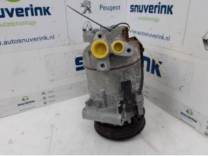 Used Air conditioning pump Renault Captur (2R) 1.2 TCE 16V EDC Price € 150,00 Margin scheme offered by Snuverink Autodemontage