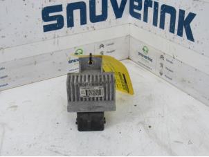 Used Glow plug relay Renault Kangoo Express (FW) 1.5 dCi 110 Price € 42,35 Inclusive VAT offered by Snuverink Autodemontage