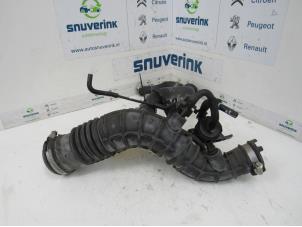 Usados Válvula de sobrepresión turbo Renault Captur (2R) 0.9 Energy TCE 12V Precio € 30,00 Norma de margen ofrecido por Snuverink Autodemontage