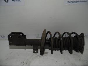 Used Front shock absorber rod, right Peugeot 308 SW (L4/L9/LC/LJ/LR) 1.2 12V e-THP PureTech 110 Price € 65,00 Margin scheme offered by Snuverink Autodemontage