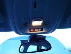 Usados Retrovisor interior Peugeot 308 SW (L4/L9/LC/LJ/LR) 1.2 12V e-THP PureTech 110 Precio € 30,00 Norma de margen ofrecido por Snuverink Autodemontage