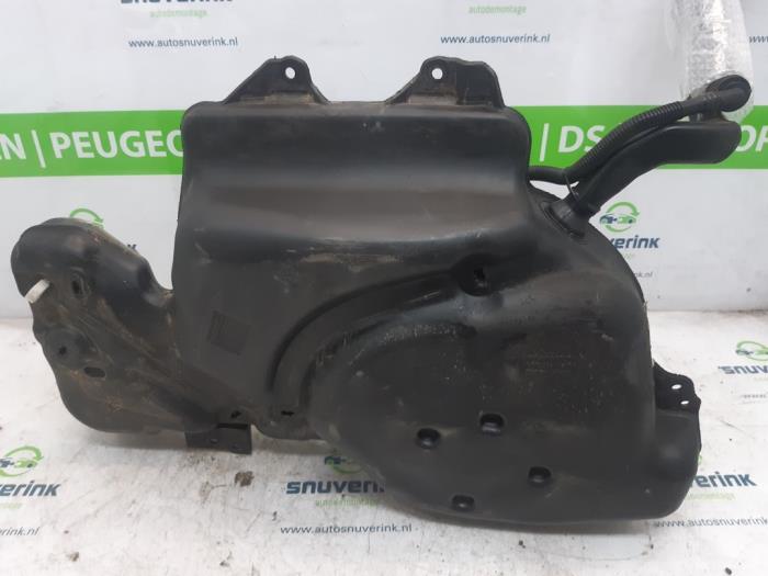 Tank Renault Captur 1.2 TCE 16V EDC 172034842R