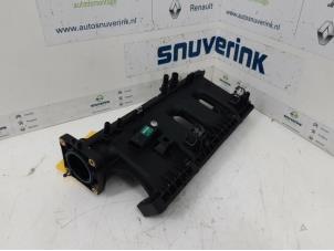 Used Intake manifold Renault Captur (2R) 1.2 TCE 16V EDC Price € 75,00 Margin scheme offered by Snuverink Autodemontage
