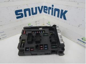 Usagé Boîte à fusibles Citroen C5 I Berline (DC) 2.0 16V Prix € 70,00 Règlement à la marge proposé par Snuverink Autodemontage
