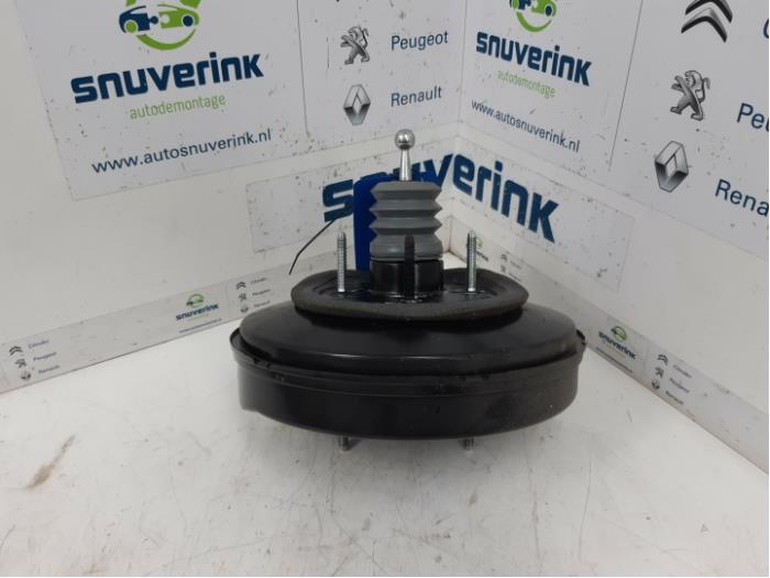 Usagé Servo frein Peugeot 308 SW (L4/L9/LC/LJ/LR) 2.0 BlueHDi 150 16V Prix € 59,99 Règlement à la marge proposé par Snuverink Autodemontage