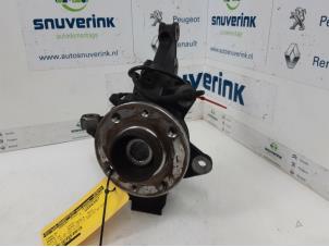 Used Knuckle, front right Renault Clio IV (5R) 0.9 Energy TCE 90 12V Price € 30,00 Margin scheme offered by Snuverink Autodemontage