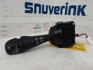 Used Light switch Renault Twingo III (AH) 0.9 Energy TCE 90 12V Price € 60,50 Inclusive VAT offered by Snuverink Autodemontage
