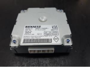 Usagé Module caméra Renault Megane III Grandtour (KZ) 1.5 dCi 110 Prix € 150,00 Règlement à la marge proposé par Snuverink Autodemontage