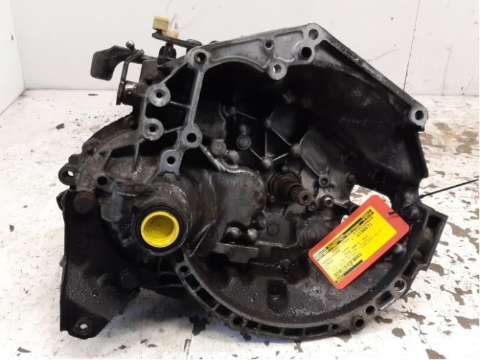 Usagé Boîte de vitesse Citroen C3 (FC/FL/FT) 1.4 Prix € 79,98 Règlement à la marge proposé par Snuverink Autodemontage
