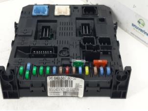 Engine management computer from a Peugeot Partner (GC/GF/GG/GJ/GK) 1.6 HDI 75 16V 2009