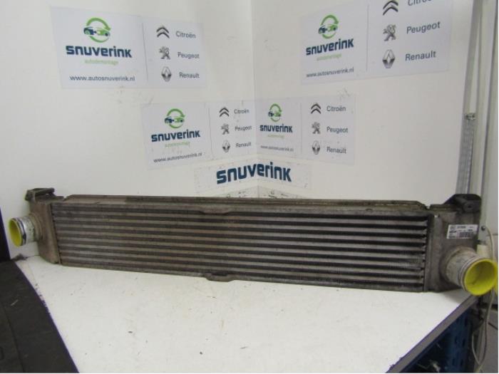 Usados Intercooler Citroen Jumper (U9) 2.2 HDi 130 Precio € 56,57 IVA incluido ofrecido por Snuverink Autodemontage