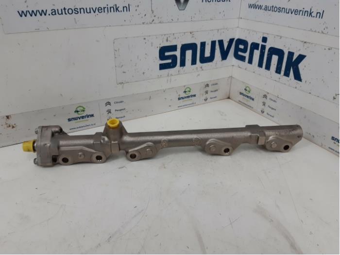 Usagé Système d'injection Renault Clio IV (5R) 1.6 Turbo 16V RS 200 EDC Prix € 34,41 Règlement à la marge proposé par Snuverink Autodemontage