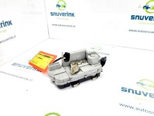 Gebrauchte Türschlossmechanik 4-türig rechts hinten Citroen Xsara (N1) 1.6i Preis € 20,00 Margenregelung angeboten von Snuverink Autodemontage