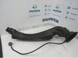 Used Fuel tank filler pipe Peugeot 206+ (2L/M) 1.4 XS Price € 40,00 Margin scheme offered by Snuverink Autodemontage
