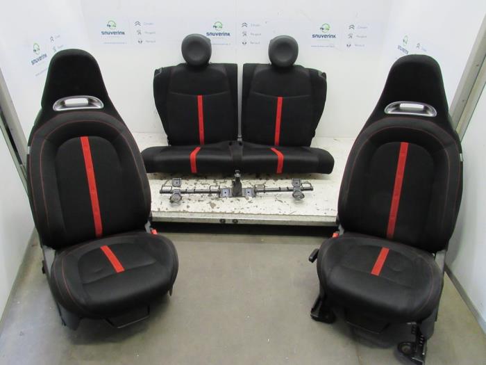 Fiat 500 Verkleidung Sets (komplett) Vorrat | ProxyParts.de