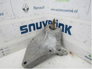 Usagé Support moteur Renault Twingo II (CN) 1.2 Prix € 30,00 Règlement à la marge proposé par Snuverink Autodemontage