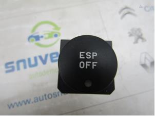 Usados Interruptor ESP Citroen Xsara Picasso (CH) 2.0 16V Precio de solicitud ofrecido por Snuverink Autodemontage