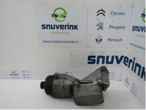 Usagé Boîtier filtre à huile Peugeot 208 I (CA/CC/CK/CL) 1.4 HDi Prix sur demande proposé par Snuverink Autodemontage