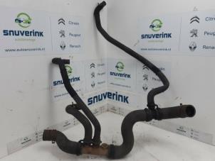 Used Hose (miscellaneous) Renault Master IV (FV) 2.3 dCi 100 16V FWD Price € 72,60 Inclusive VAT offered by Snuverink Autodemontage