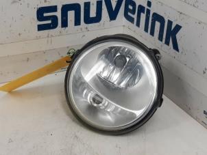 Używane Reflektor prawy Renault Twingo II (CN) 1.2 16V Cena € 25,00 Procedura marży oferowane przez Snuverink Autodemontage