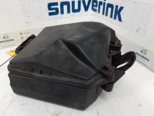 Used Fuse box Renault Modus Price € 15,00 Margin scheme offered by Snuverink Autodemontage