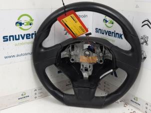 Usagé Volant Citroen C3 (SC) 1.6 HDi 92 Prix € 55,00 Règlement à la marge proposé par Snuverink Autodemontage