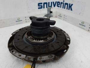 Used Clutch kit (complete) Renault Clio IV (5R) 1.2 16V Price € 55,00 Margin scheme offered by Snuverink Autodemontage