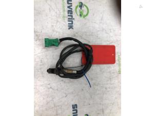 Lambda probe from a Citroën C4 Berline (LC) 2.0 16V 2005