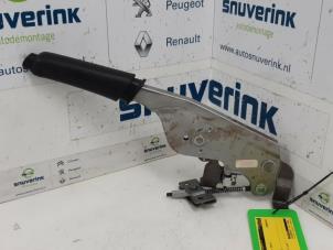 Used Parking brake lever Opel Combo 1.6 CDTI 16V ecoFlex Dualogic Price € 42,35 Inclusive VAT offered by Snuverink Autodemontage