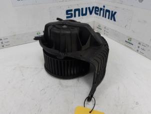 Used Heating and ventilation fan motor Renault Scénic II (JM) 1.5 dCi 105 Price € 35,00 Margin scheme offered by Snuverink Autodemontage