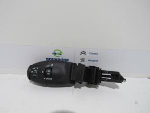 Used Cruise control switch Peugeot Expert (VA/VB/VE/VF/VY) 1.6 Blue HDi 95 16V Price € 45,38 Inclusive VAT offered by Snuverink Autodemontage