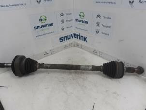 Used Drive shaft, rear left Mercedes Vito (639.6) 2.2 116 CDI 16V Euro 5 Price € 82,28 Inclusive VAT offered by Snuverink Autodemontage