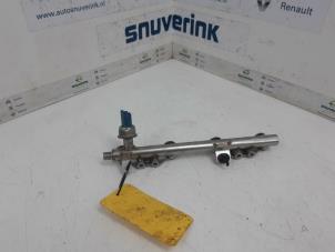 Used Fuel injector nozzle Renault Captur (2R) 1.2 TCE 16V EDC Price € 80,00 Margin scheme offered by Snuverink Autodemontage