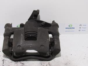Used Rear brake calliper, right Renault Master IV (EV/HV/UV/VA/VB/VD/VF/VG/VJ) 2.3 dCi 165 16V RWD Price € 211,75 Inclusive VAT offered by Snuverink Autodemontage