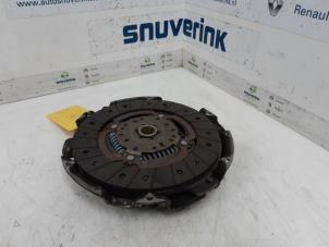Used Clutch kit (complete) Renault Clio IV (5R) 0.9 Energy TCE 90 12V Price € 45,00 Margin scheme offered by Snuverink Autodemontage