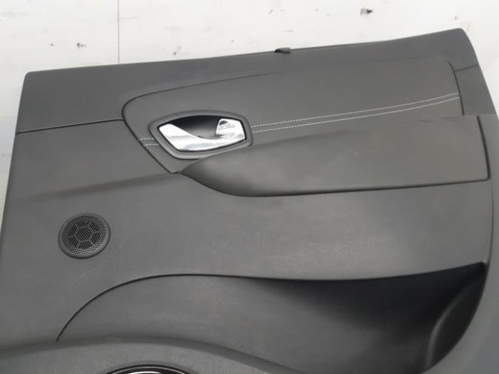 Revêtement portière 4portes arrière droite d'un Renault Scénic III (JZ) 1.5 dCi 110 2015