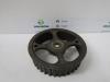 Camshaft sprocket from a Renault Clio III (BR/CR) 1.4 16V 2005