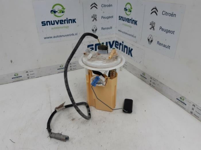 Usagé Pompe à carburant Peugeot Expert (G9) 2.0 HDiF 16V 130 Prix € 48,99 Prix TTC proposé par Snuverink Autodemontage