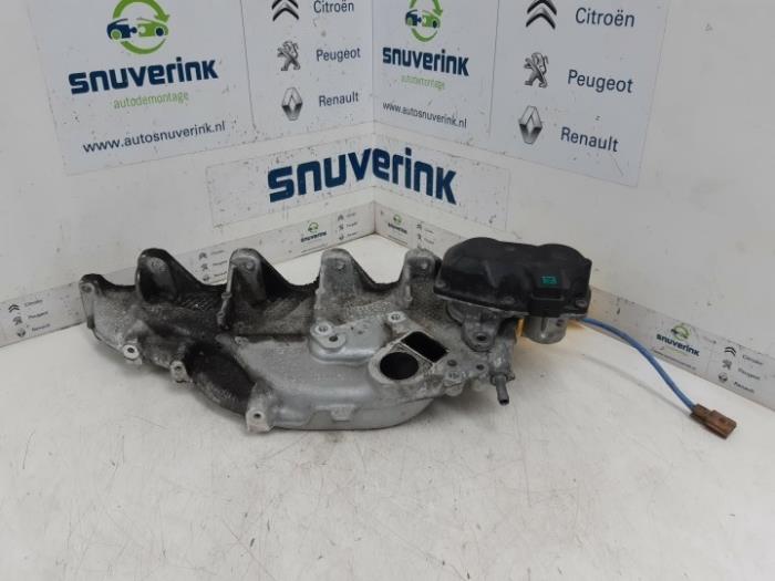 EGR valve Renault Trafic 1.6 dCi 125 Twin Turbo 140032531R R9M452