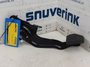 Used Brake pedal Peugeot 208 I (CA/CC/CK/CL) 1.6 Vti 16V Price € 75,00 Margin scheme offered by Snuverink Autodemontage