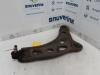 Front wishbone, right from a Renault Trafic New (FL), 2001 / 2014 2.0 dCi 16V 90, Delivery, Diesel, 1.995cc, 66kW (90pk), FWD, M9R780, 2006-08 / 2014-06, FL 2009