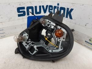 Used PCB, left taillight Peugeot 208 I (CA/CC/CK/CL) 1.2 Vti 12V PureTech 82 Price on request offered by Snuverink Autodemontage
