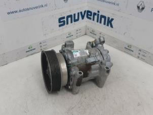 Used Air conditioning pump Renault Twingo II (CN) 1.2 Price € 80,00 Margin scheme offered by Snuverink Autodemontage