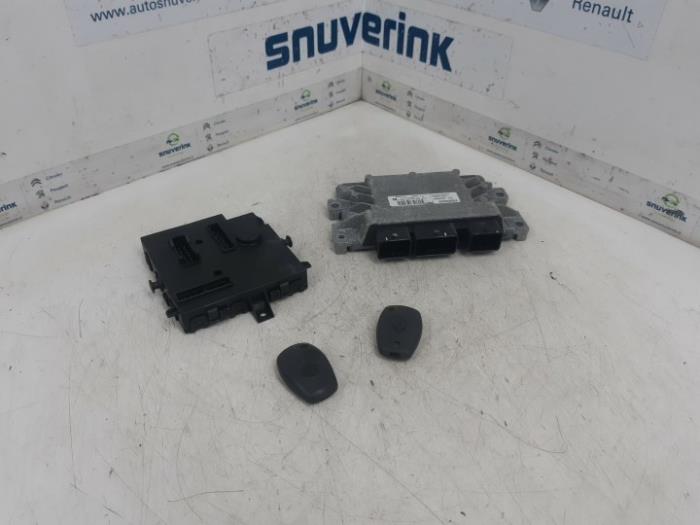 Used Engine management computer Renault Twingo II (CN) 1.2 Price € 149,98 Margin scheme offered by Snuverink Autodemontage